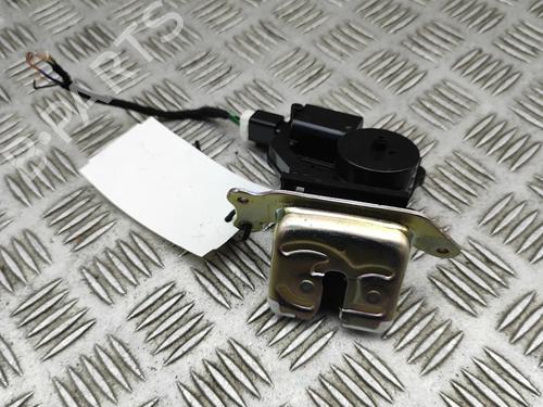 Used Tailgate lock SUZUKI SX4 S-Cross (JY) 1.4 Hybrid (Mild Hybrid) (AKK 414) (129 hp) 30741367