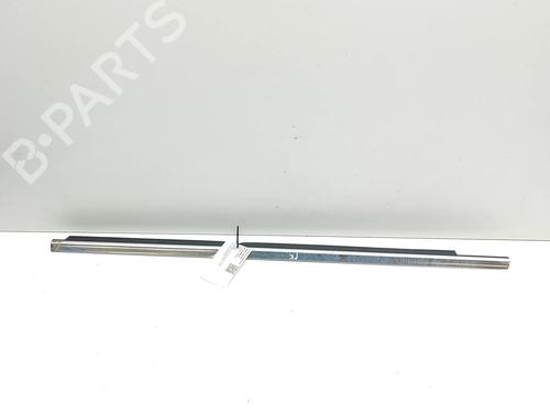 door-moulding-trim-mercedes-benz-m-class-w166-2011-2012-2013-2014-2015-33382544 main image