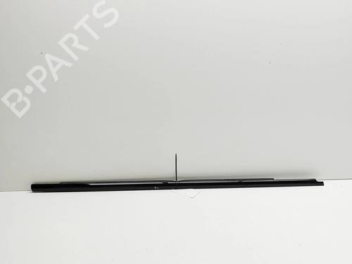 Used Door moulding trim MERCEDES-BENZ EQA (H243) EQA 250+ (243.702) (190 hp) 31528862