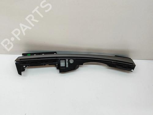 Used Air vent Air vent PEUGEOT 3008 III (KA_, KB_, KC_) e-210 (KCZKZX) (213 hp) 28559338 28559338