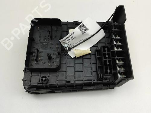 Fuse box AUDI Q3 (8UB, 8UG) 2.0 TFSI quattro | BP37610043E1 - Image 4