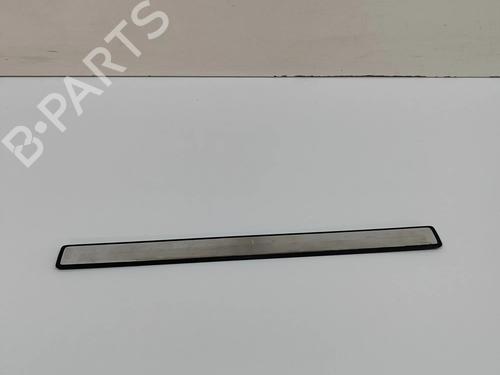 Predellino POLESTAR POLESTAR 2 (534) EV (299 hp) 28561129