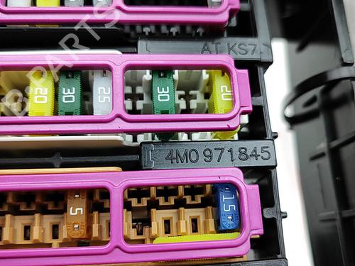 Fuse box PORSCHE CAYENNE Coupe (9YB) 3.0 E-Hybrid AWD | BP38017897E1 - Image 7