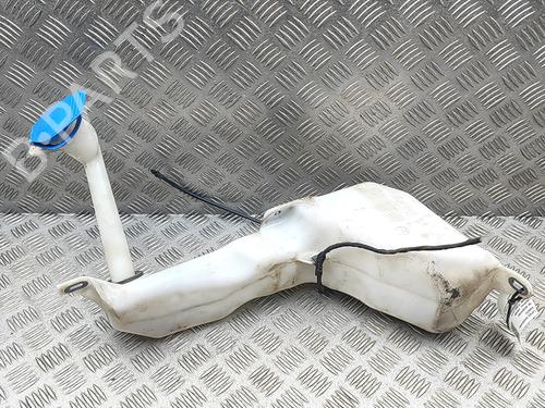 Used Windscreen washer tank VW AMAROK (2HA, 2HB, S1B, S6B, S7A, S7B, AGD) 2.0 BiTDI 4motion (180 hp) 30301754