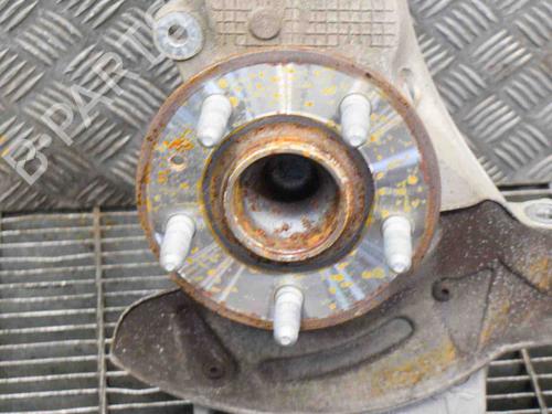 Right front steering knuckle TESLA MODEL S (5YJS) P85 | BP14617753M26