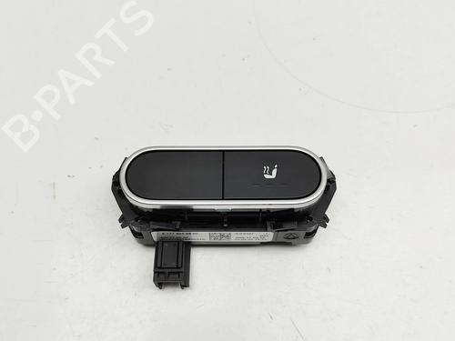 Used Switch MERCEDES-BENZ GLA (H247) GLA 200 (247.787) (163 hp) 30857118