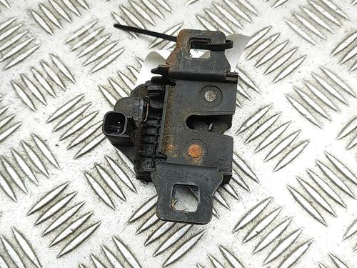 Hood lock LAND ROVER DISCOVERY SPORT (L550) 2.0 D 4x4 | BP30596189C133