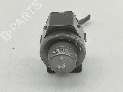 Used Switch Switch SSANGYONG REXTON W / REXTON 2.2 Xdi All-wheel Drive (178 hp) 32973991 32973991