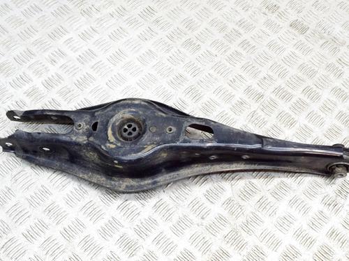 Venstre bagtil bærearm AUDI Q3 (F3B) 35 TFSI (150 hp) 27763458