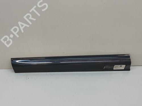 Used Door moulding trim VOLVO XC60 II (246) T6 Plug-In Hybrid AWD (349 hp) 28433033