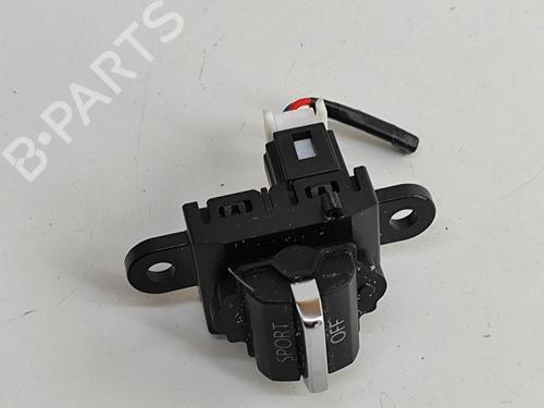 Switch MAZDA CX-30 (DM) e-SKYACTIV-X M Hybrid | BP28557732I30 