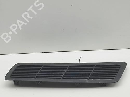 Used Grille Grille 37643239 37643239