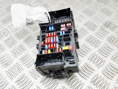 Zekeringkast CADILLAC ESCALADE 6.2 AWD | BP30394608E1