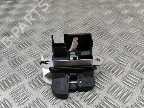Used Tailgate lock VW GOLF VII (5G1, BQ1, BE1, BE2) 2.0 GTI (230 hp) 19427864