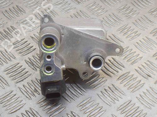 Used Oil radiator TESLA MODEL 3 (5YJ3) EV (283 hp) 27751575