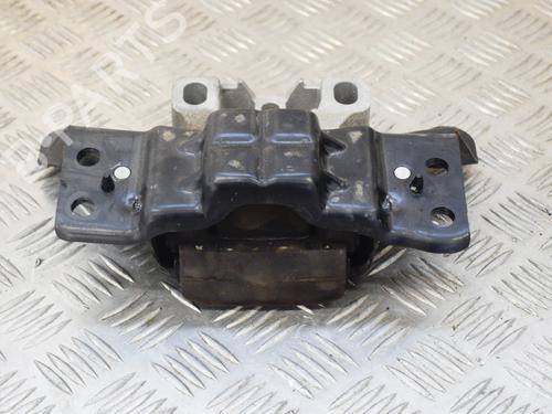 gearbox-mount-vw-passat-b8-3g2-cb2-16-tdi-5q0199555r-2014-6757499 main image