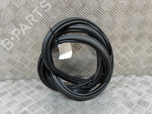 Used Rubber door seal VOLVO XC40 (536) Recharge AWD (408 hp) 28552512