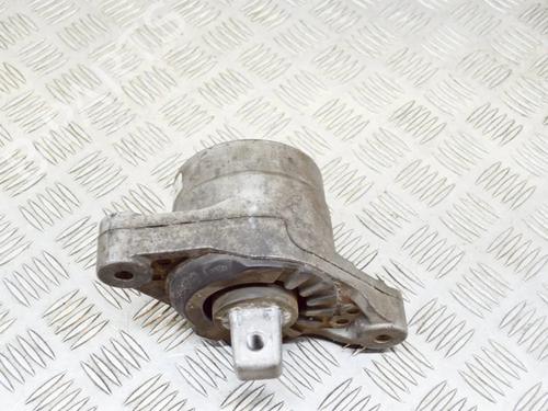 Used Engine mount Engine mount MASERATI QUATTROPORTE VI 3.8 GT S (530 hp) 8145466 8145466