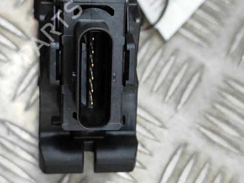 Pedal TESLA MODEL Y (5YJY) EV Performance All-wheel Drive | BP33360435I4 - Image 6