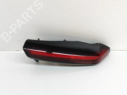 Used Right tailgate light CITROËN C4 III (BA_, BB_, BC_) 1.2 PureTech 130 (BAHNSA, BAHNSB) (130 hp) 28557918