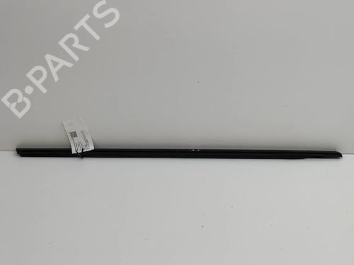 Dørlist Dørlist MERCEDES-BENZ GLA-CLASS (X156) GLA 220 CDI 4-matic (156.905) (170 hp) 17015393 17015393