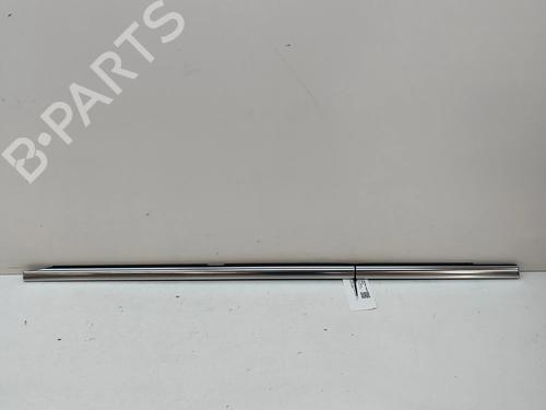 door-moulding-trim-mercedes-benz-gle-v167-2018-28687346 main image