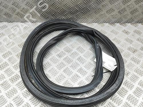 BP33847576C142 main image