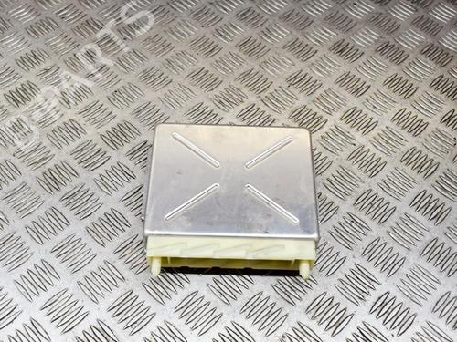 Used Gearbox control unit VOLVO XC90 I (275) D5 AWD (163 hp) 8846842