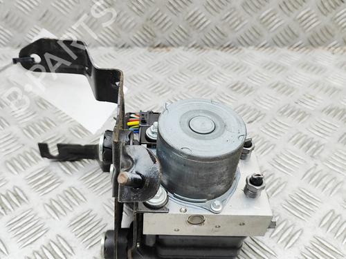 ABS pump JAGUAR XE (X760) 2.0 D | BP38239323M43 - Image 3