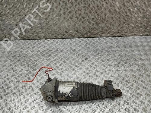 Used Left rear shock absorber Left rear shock absorber PORSCHE CAYENNE (9PA) Turbo 4.8 (507 hp) 33376755 33376755