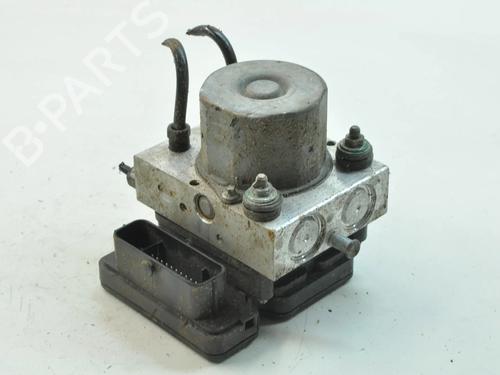 Used ABS pump ABS pump TESLA MODEL X (5YJX) 90D AWD (525 hp) 34520758 34520758