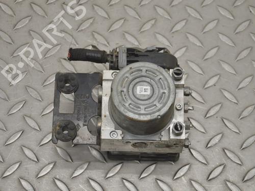 Used ABS pump RENAULT TRAFIC III Bus (JG_) 2.0 dCi 120 (JGMN) (120 hp) 30241275