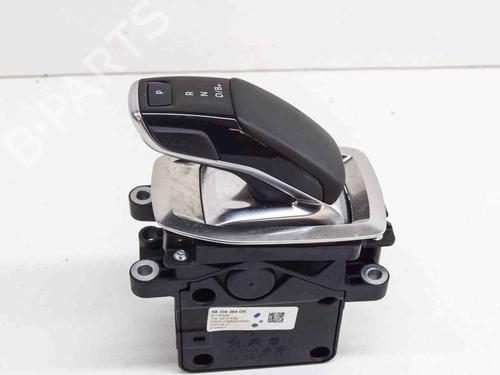 Used Gear lever PEUGEOT 2008 II (UD_, US_, UY_, UJ_, UR_, UC_) e-2008 (UKZKXZ) (136 hp) 27764310