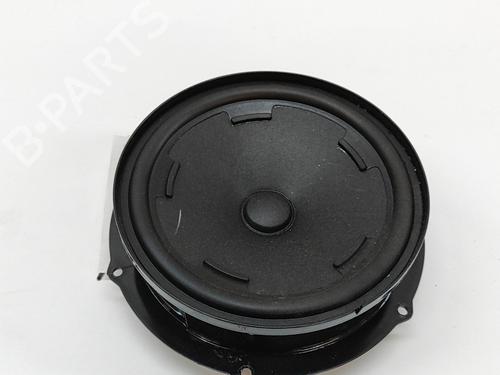 Coluna de som VW TOUAREG (CR7, RC8) 3.0 TDI 4motion (286 hp) 27217313