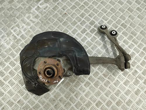 Used Left front steering knuckle AUDI A6 C7 Avant (4G5, 4GD) RS6 quattro (560 hp) 25615033