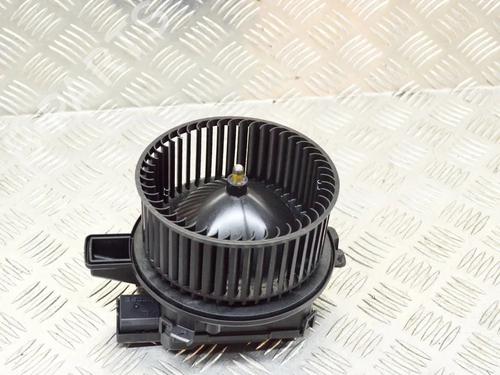 Used Heater blower motor AUDI Q5 (FYB, FYG) 40 TDI quattro (190 hp) 27749658
