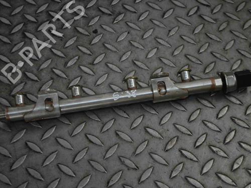 Used Injection rail JAGUAR E-PACE (X540) 2.0 P200 AWD (249 hp) 30218496