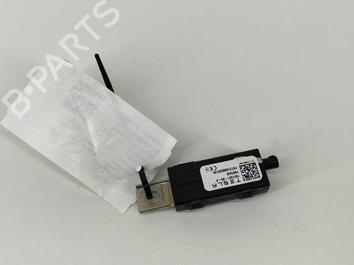 Elektronisk modul TESLA MODEL 3 (5YJ3) EV AWD (351 hp) 28554520