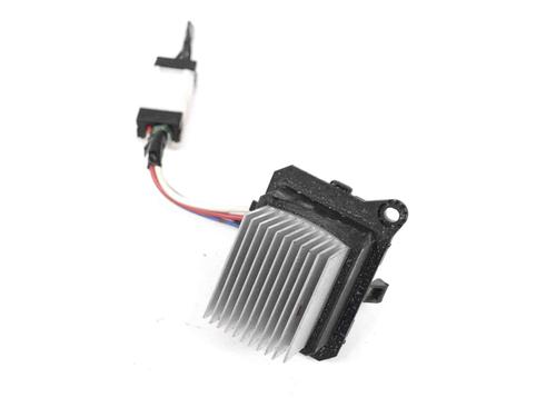 Used Heater resistor SUBARU FORESTER (SH_) 2.0 D AWD (SHH, SHD, SHN) (147 hp) 30233778