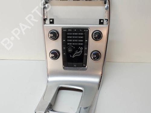 Used Middle console Middle console VOLVO V60 I (155) 1.6 DRIVe (114 hp) 8842495 8842495