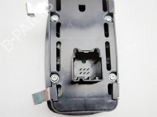 Right rear window switch MASERATI GHIBLI III (M157) 3.0 D | BP39884438I28 - Image 6