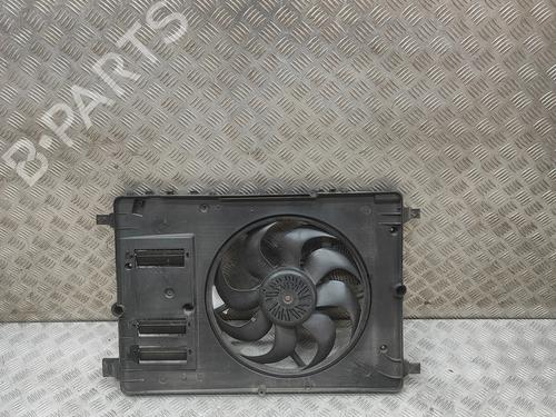 Used Radiator fan Radiator fan VOLVO V40 Hatchback (525) D3 (150 hp) 34136506 34136506