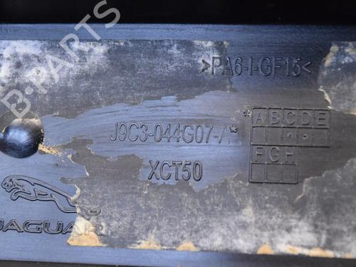 Middle console JAGUAR E-PACE (X540) 2.0 D150 AWD | BP30621417I22  - Image 8