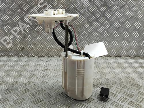 Used Fuel pump TOYOTA HILUX VIII Pickup (_N1_) 2.4 D 4WD (GUN125_, GUN125R) (150 hp) 17077356