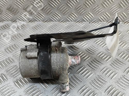 Used Auxiliary water pump AUDI A6 C7 Avant (4G5, 4GD) 2.0 TDI (190 hp) 28675825