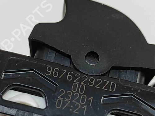 Right rear window switch CITROËN C3 III (SX) 1.2 THP 110 (SXHNPS, SXHNZT, SXHNZ6) | BP29459180I28