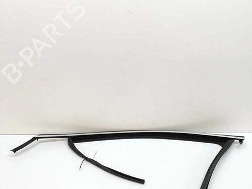 Used Door moulding trim SKODA ENYAQ iV SUV (5AZ) 60 (179 hp) 27796860