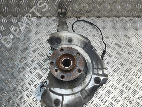 Used Right front steering knuckle BMW 5 Touring (F11) M 550 d xDrive (381 hp) 30004645