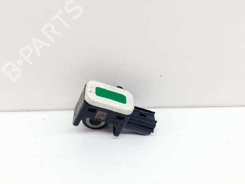 Used Electronic sensor VOLVO V60 I (155) D3 / D4 (163 hp) 6769392