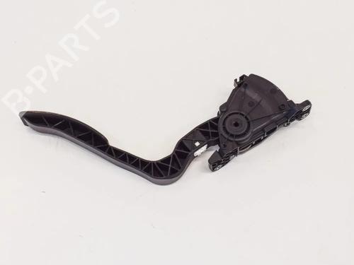 Used Pedal DACIA SANDERO II 1.5 dCi (90 hp) 6739821